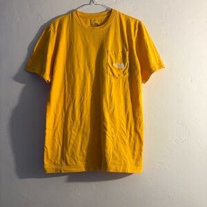 The North Face Yellow Pocket T-Shirt Men’s Small Logo Cotton Tee Outdoor Casual
